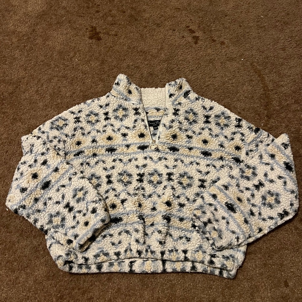 Cropped fuzzy half zip, small